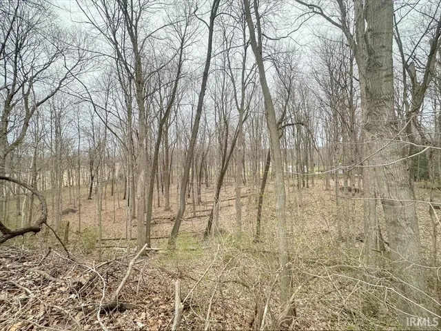 $309,900 | 3710 West Willow Woods Drive, Logansport, IN 46947