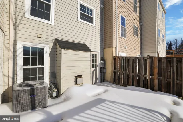 $395,000 | 1742 Tiger Lily Circle, Woodbridge, VA 22192