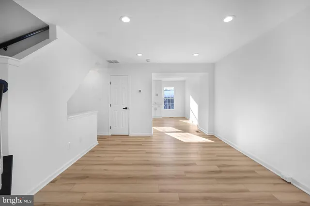 $395,000 | 1742 Tiger Lily Circle, Woodbridge, VA 22192