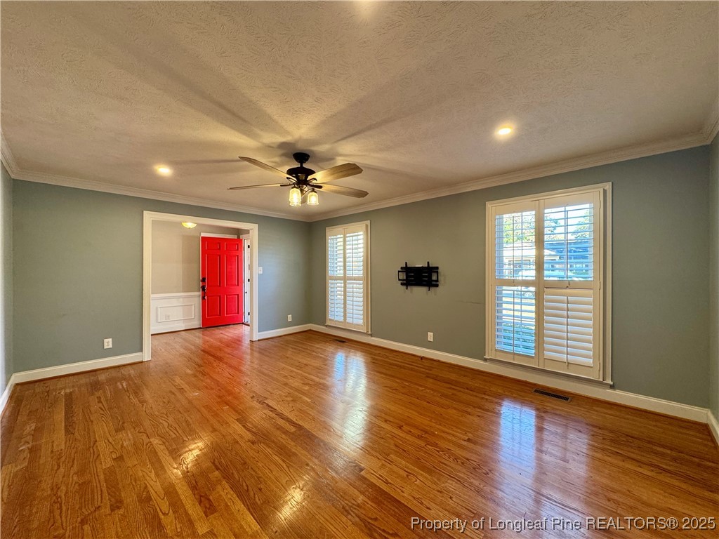 2723 Huntington Road Fayetteville, NC 28303 - Photo 4 of 27 Gallery Image 4