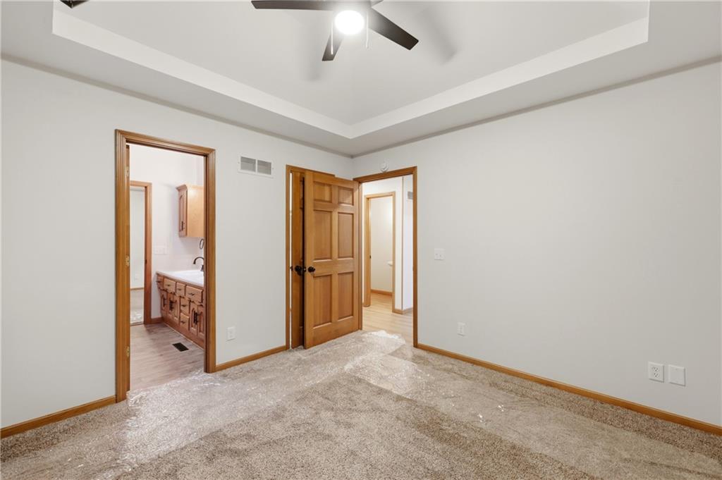 875 Kendall Road Peculiar, MO 64078 - Photo 20 of 54