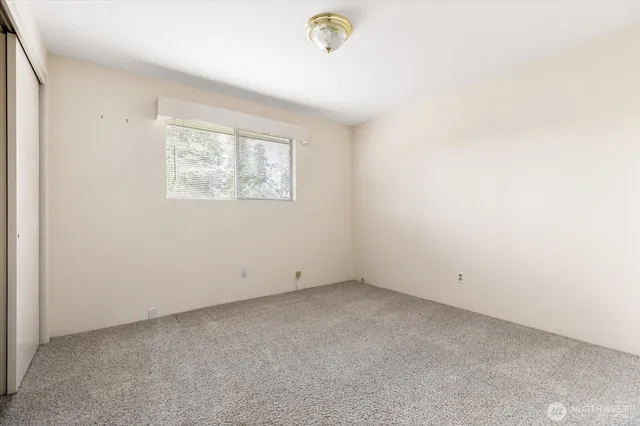 $549,000 | 27540 State Rte 20, Oak Harbor, WA 98277