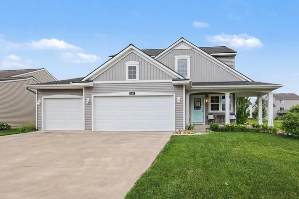 $499,900 | 1144 Cobblestone Way Drive Southeast, Byron Center, MI 49315