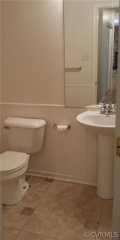 5520 Swann Road Powhatan, VA 23139 - Photo 16 of 16 Hall bath