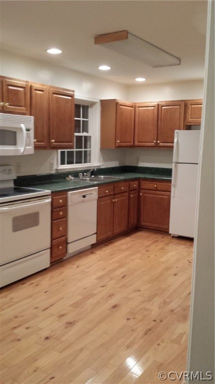 5520 Swann Road Powhatan, VA 23139 - Photo 6 of 16 Large kitchen with recessed lighting and freshly p