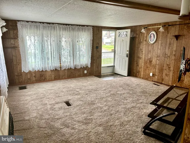 $179,900 | 107 East Church Street, Freeburg, PA 17827