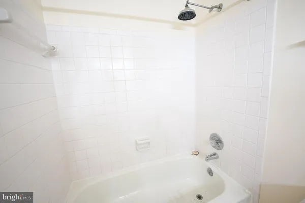 $2,900 | 6150 Glen Eagles Court, Unit 31, Falls Church, VA 22044