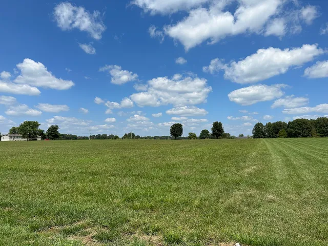 $52,000 | 15390 East Holland Drive, Mount Vernon, IL 62864