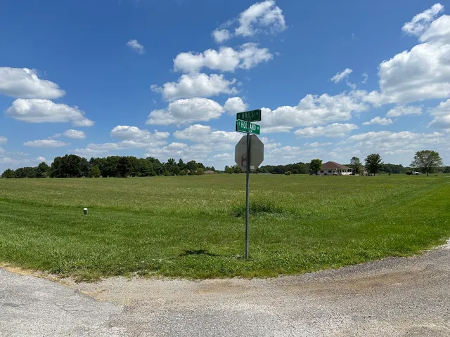 $52,000 | 15390 East Holland Drive, Mount Vernon, IL 62864