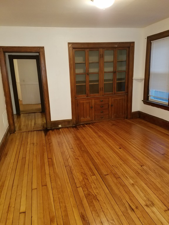 62 May Street Worcester, MA 01610 - Photo 5 of 10