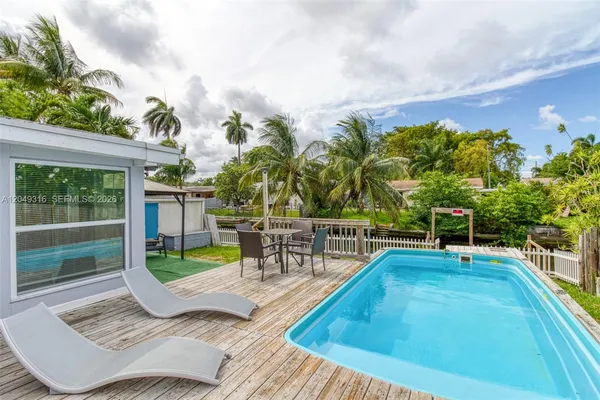 $4,950 | 3039 Grant Street, Unit 3039, Hollywood, FL 33021