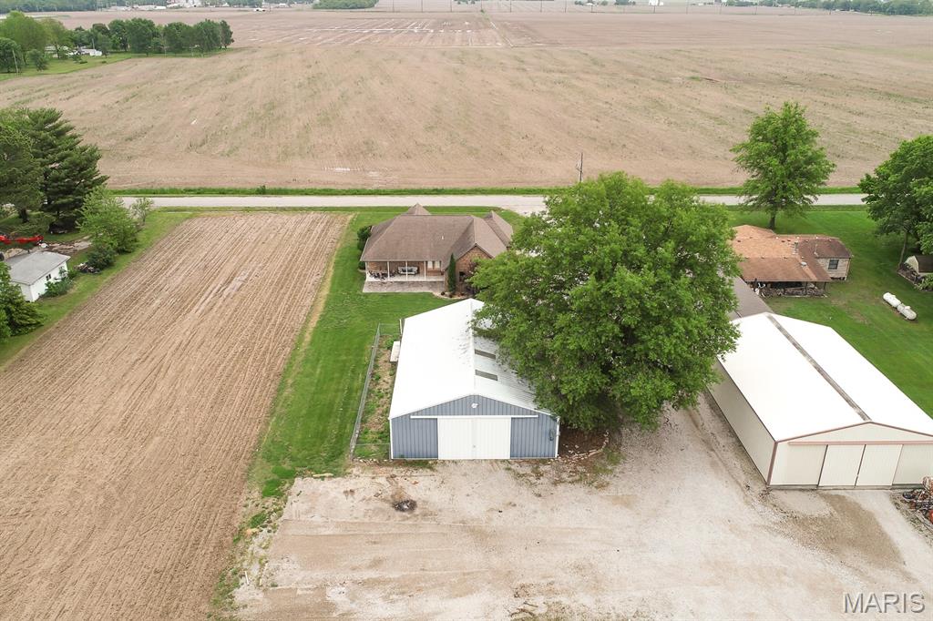7045 Brickyard Road Mascoutah, IL 62258 - Photo 41 of 43