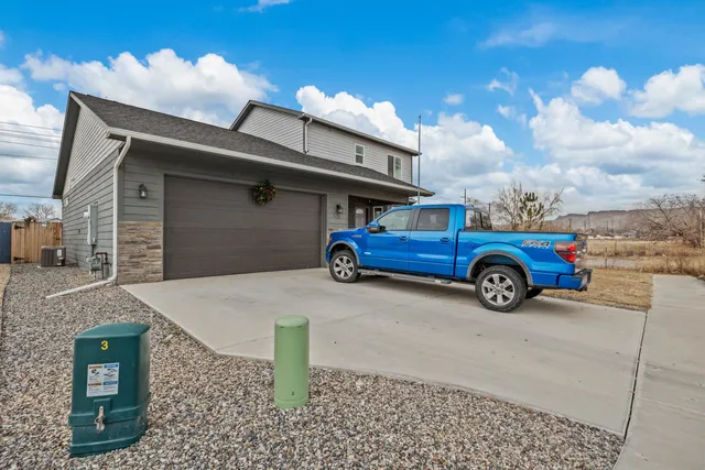 $455,000 | 475 El Jardin Lane, Clifton, CO 81520
