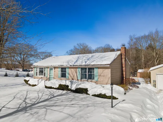 $399,000 | 95 Underwood Road, Woodstock, CT 06281
