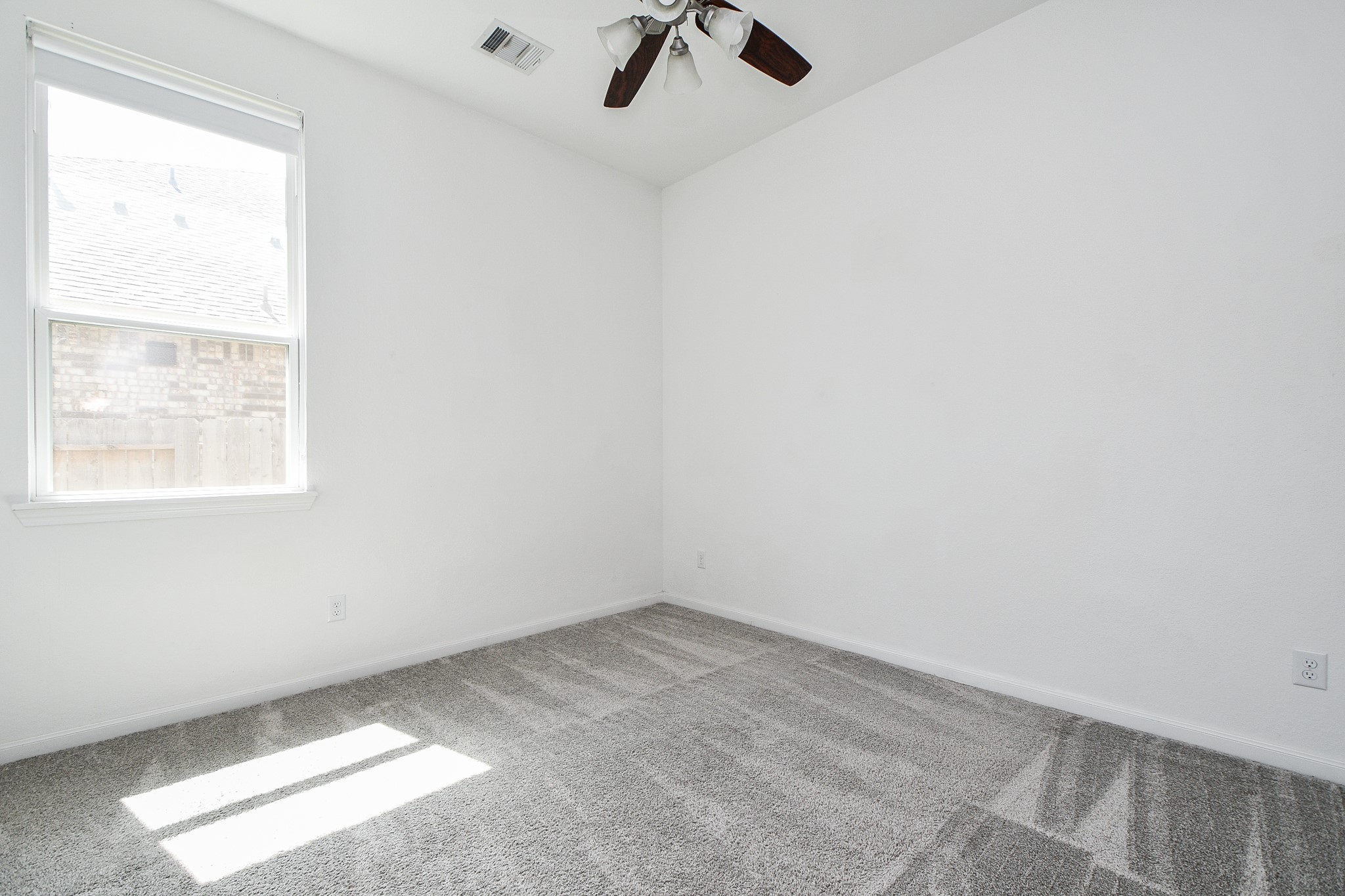 8215 Longear Lane Rosenberg, TX 77469 - Photo 7 of 23 Additional Bedroom 1