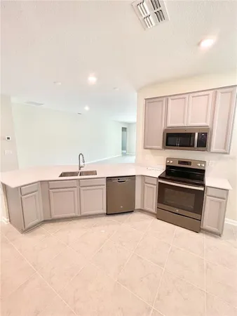 $2,599 | 16421 Fernridge Street, Clermont, FL 34714