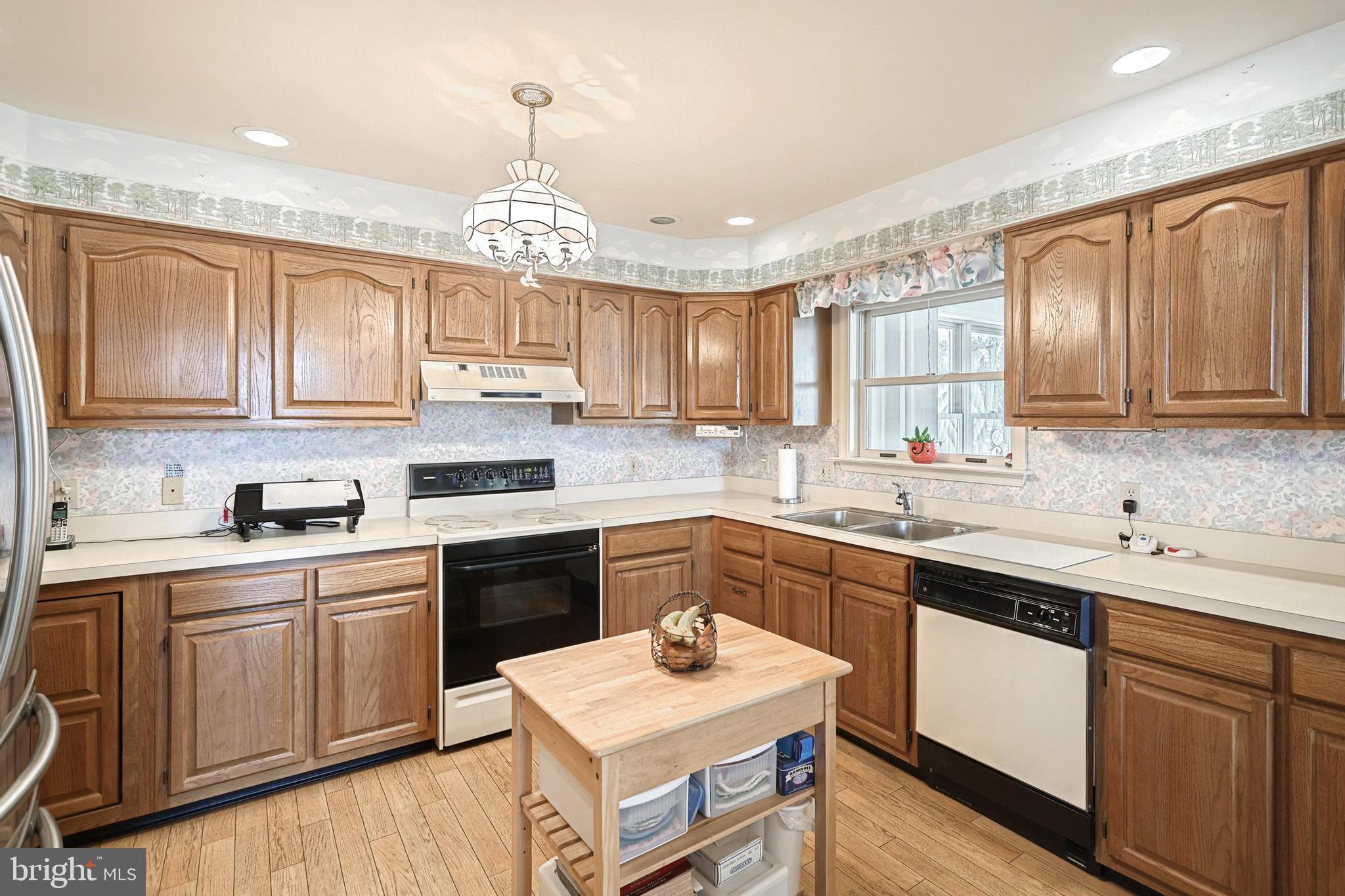 3550 Wyngate Road Dover, PA 17315 - Photo 16 of 38 Gallery Image 16