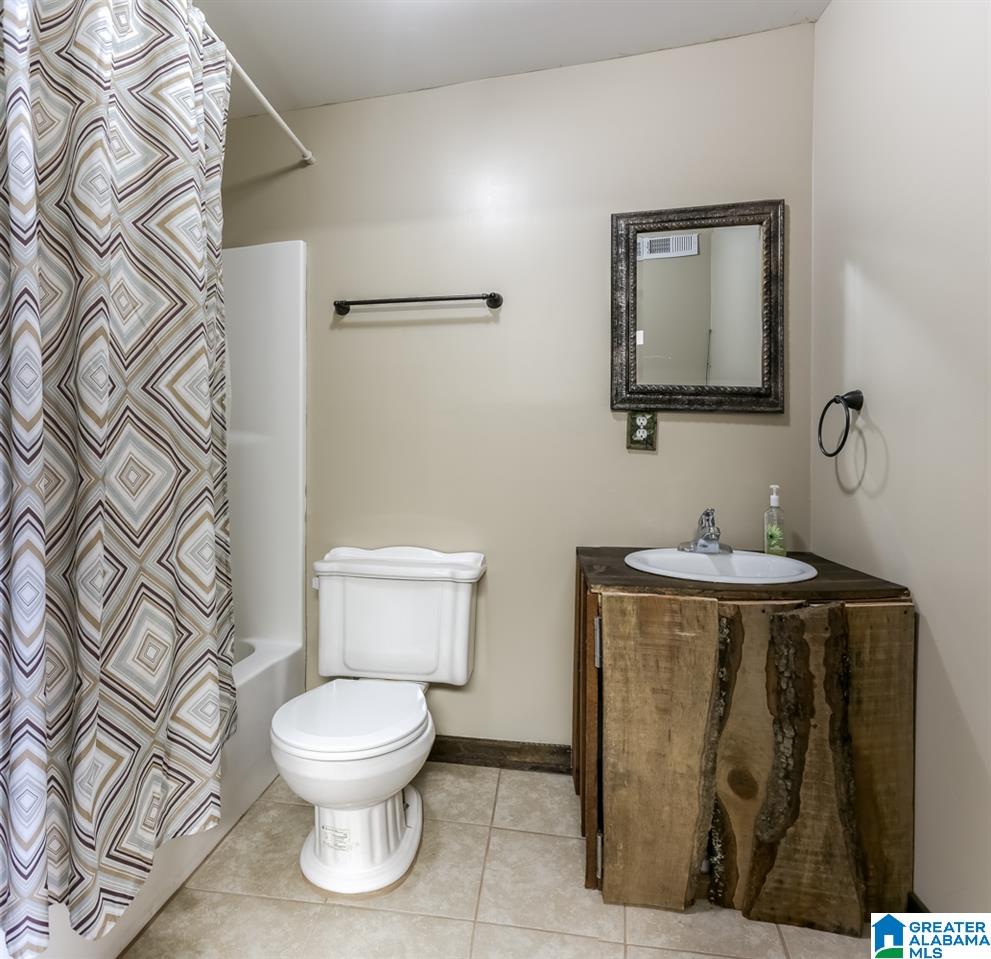 718 South Hillcrest Road Odenville, AL 35120 - Photo 30 of 35