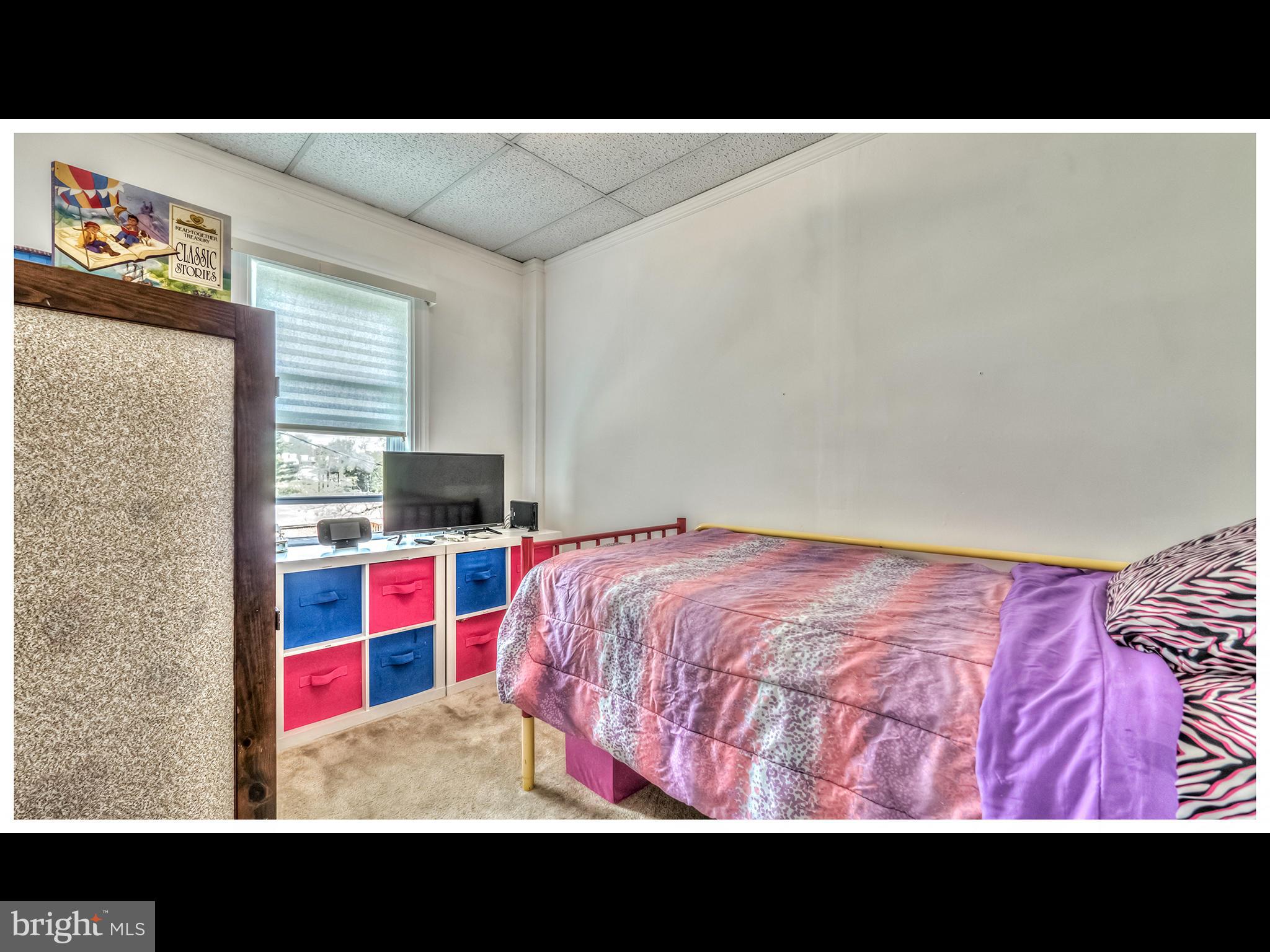 359 Marydell Road Baltimore, MD 21229 - Photo 18 of 29 Bedroom