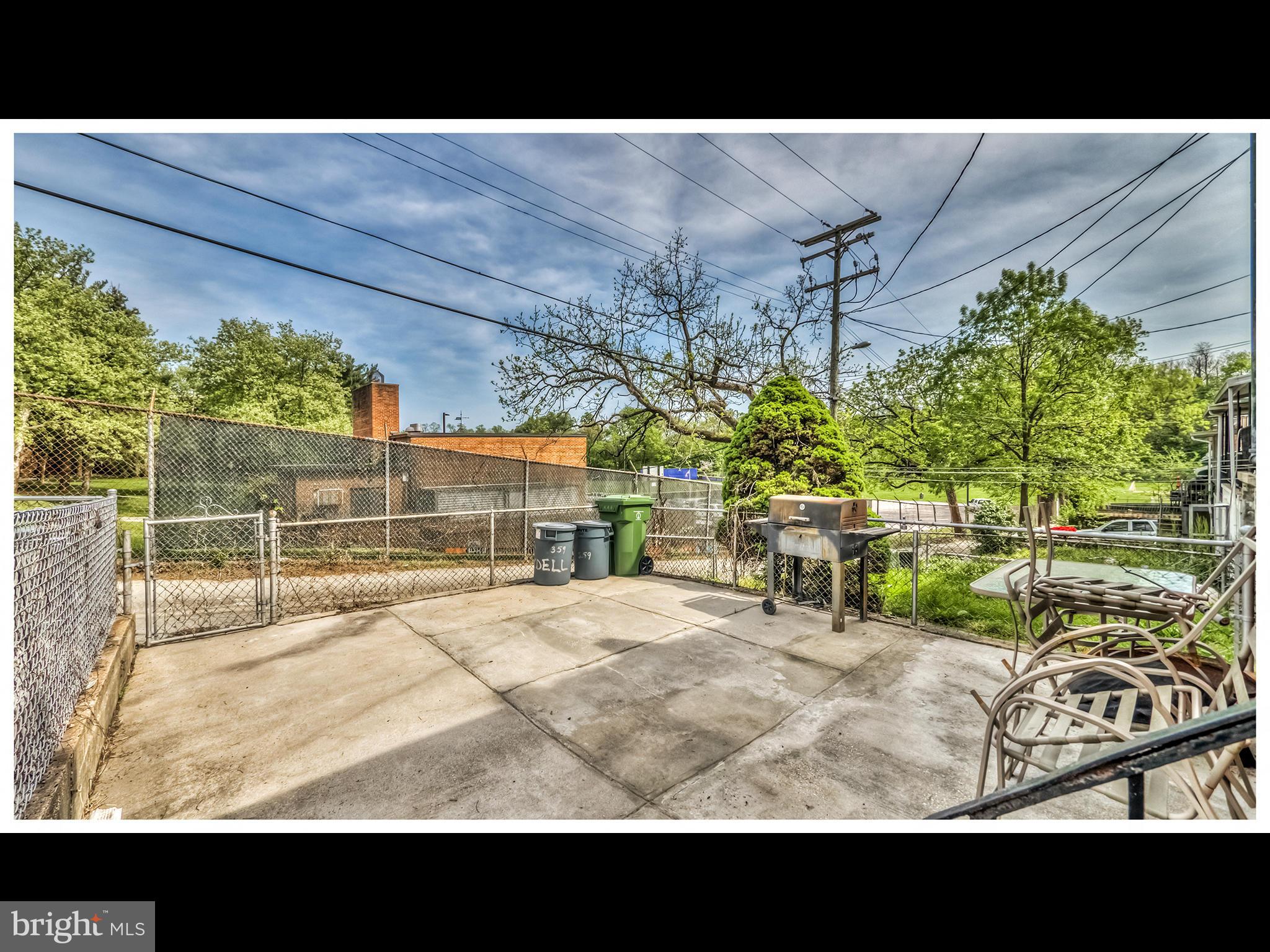 359 Marydell Road Baltimore, MD 21229 - Photo 28 of 29 Exterior (Rear)