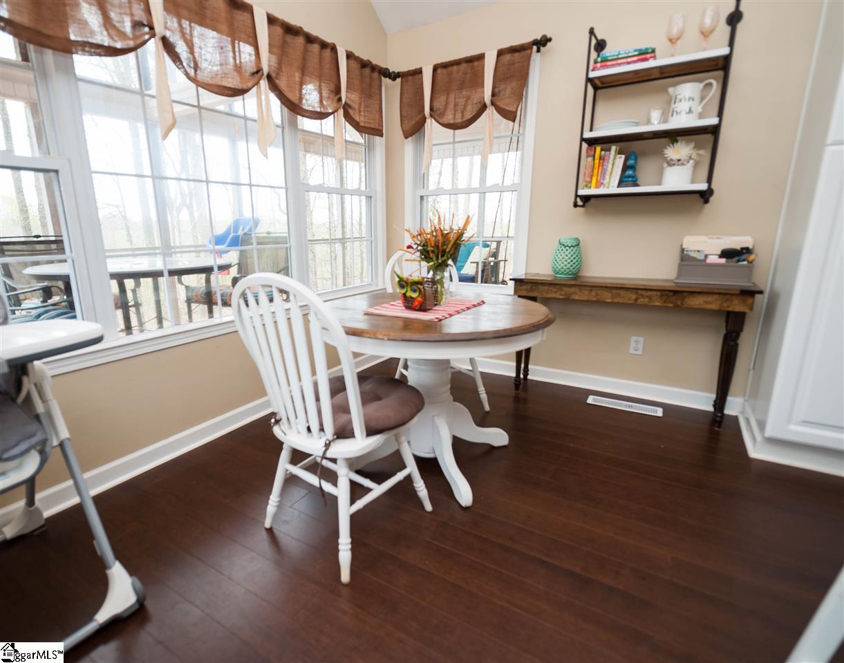 435 Ross Acres Road Gray Court, SC 29645 - Photo 8 of 25