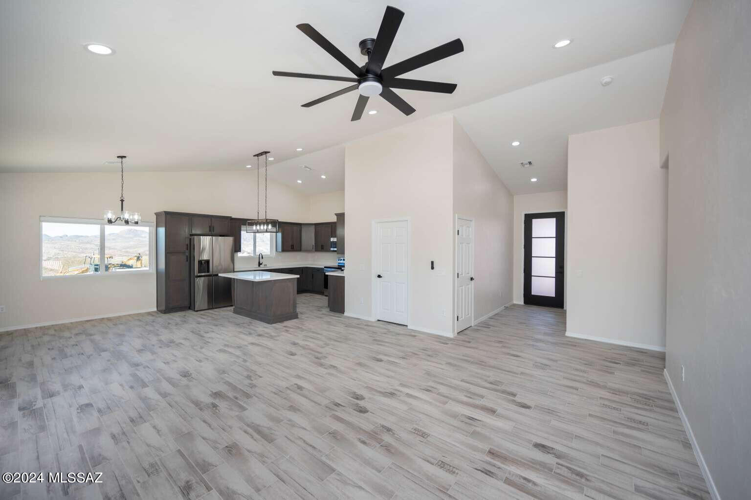 191 Calle Pulpo Rio Rico, AZ 85648 - Photo 10 of 25 Gallery Image 10