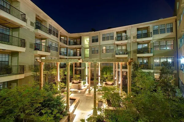 $1,870 | 3315 Roswell Road, Unit 3004071, Atlanta, GA 30305