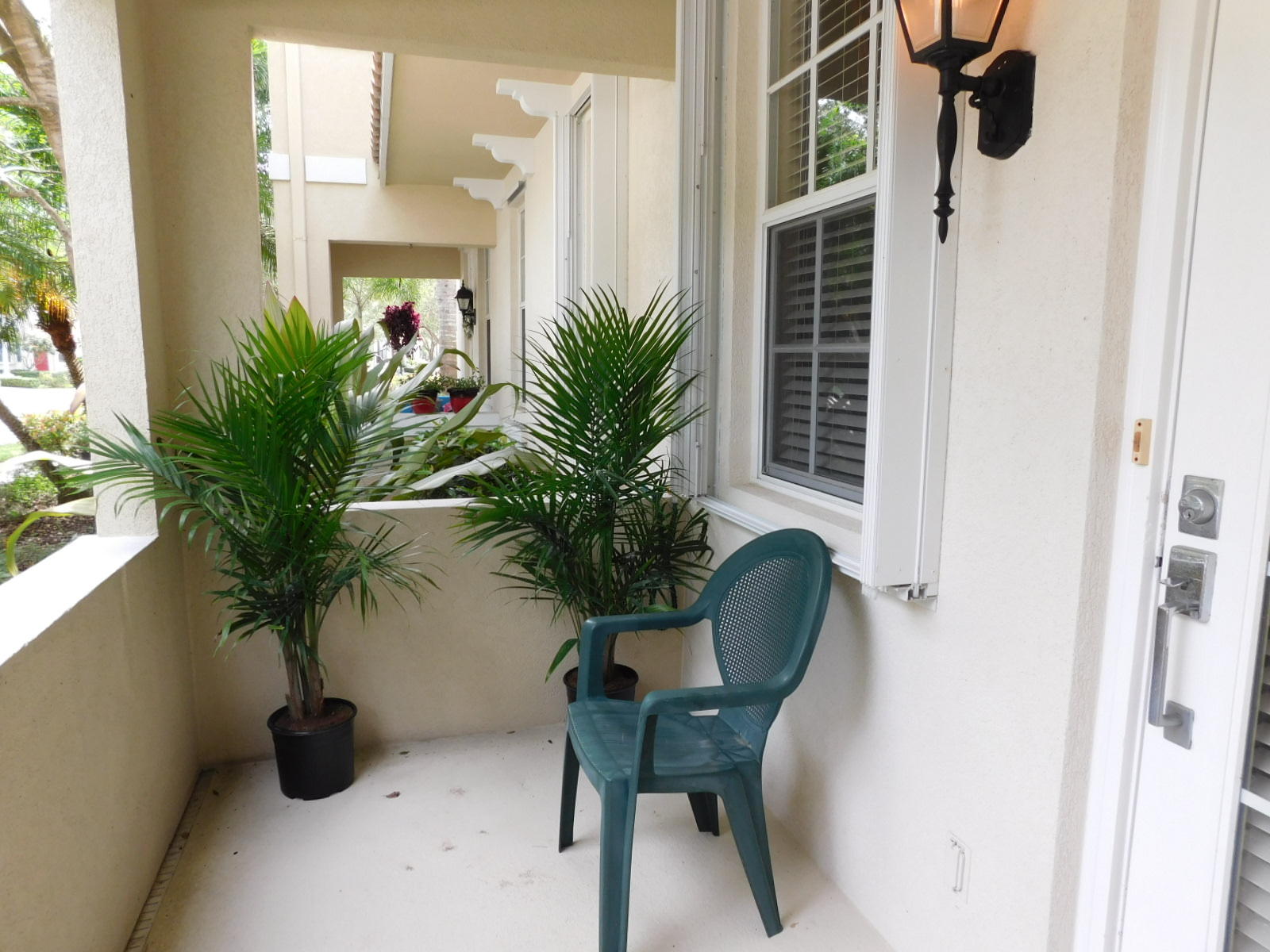 1635 Frederick Small Road Jupiter, FL 33458 - Photo 3 of 35 Porch