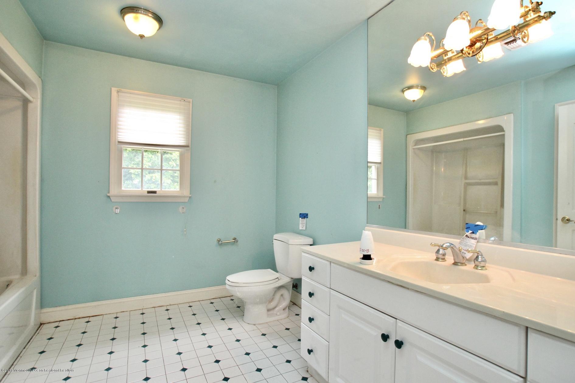 21 Shield Road Millstone Township, NJ 08535 - Photo 25 of 45 IMG_5788