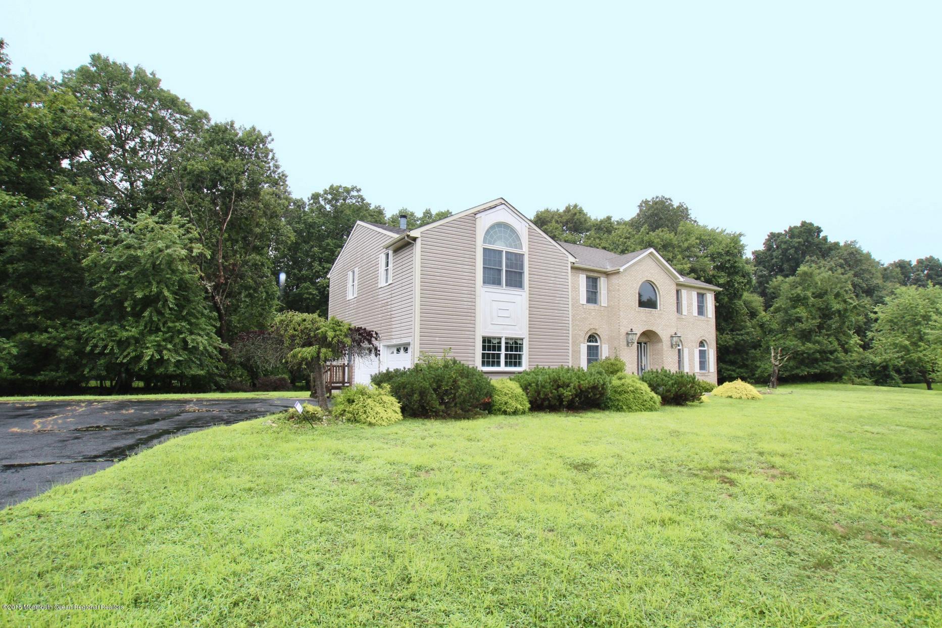 21 Shield Road Millstone Township, NJ 08535 - Photo 3 of 45 IMG_5750