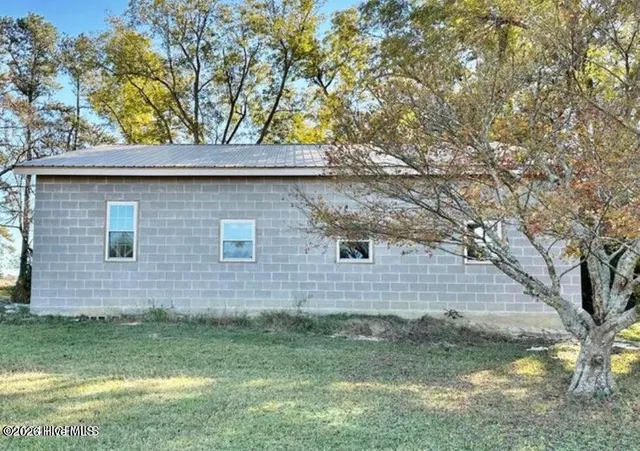 $422,000 | 4803 Andrew Jackson Highway Southwest, Chadbourn, NC 28431