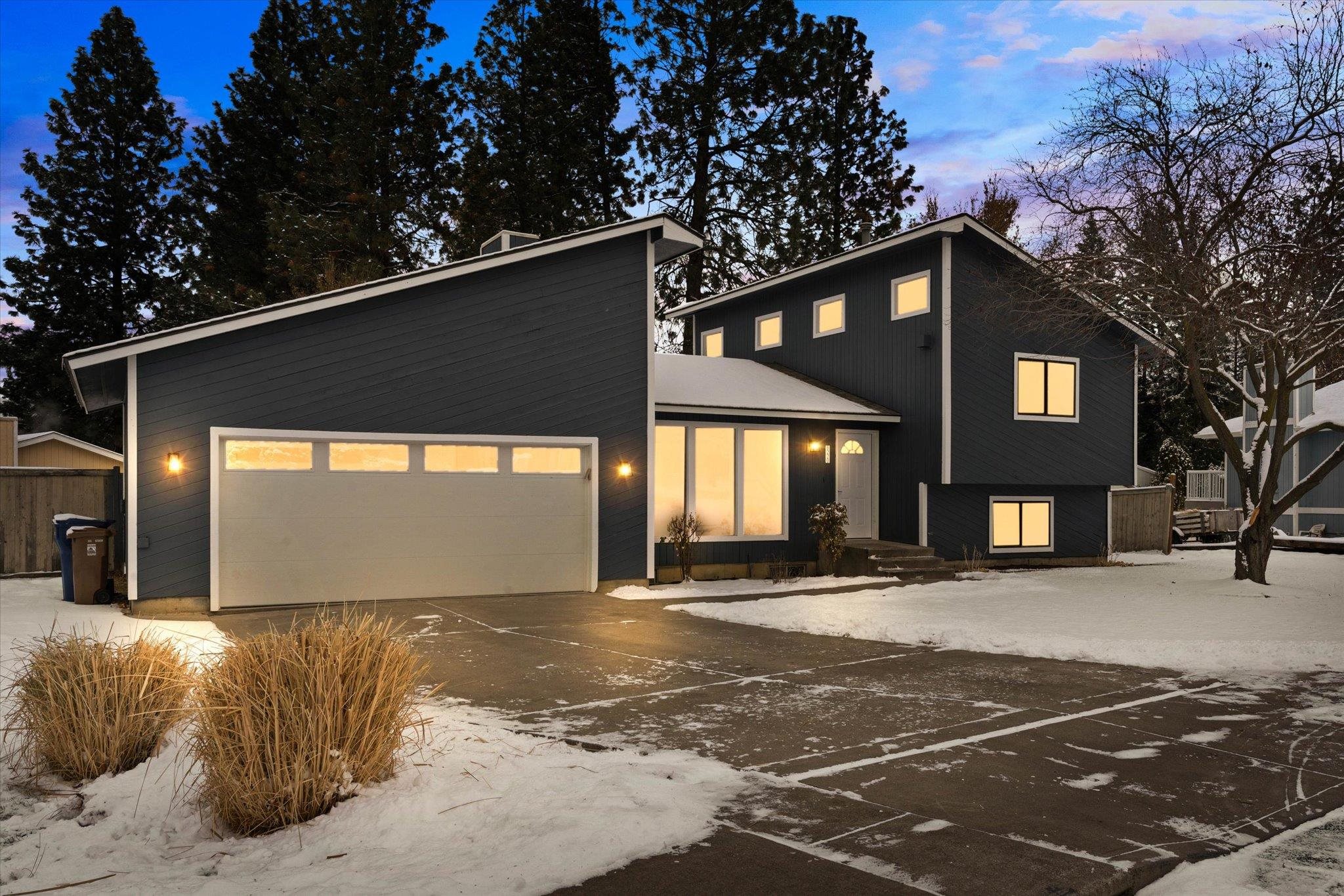 8220 North General Lee Way Spokane, WA 99208 - Photo 3 of 47 Gallery Image 3