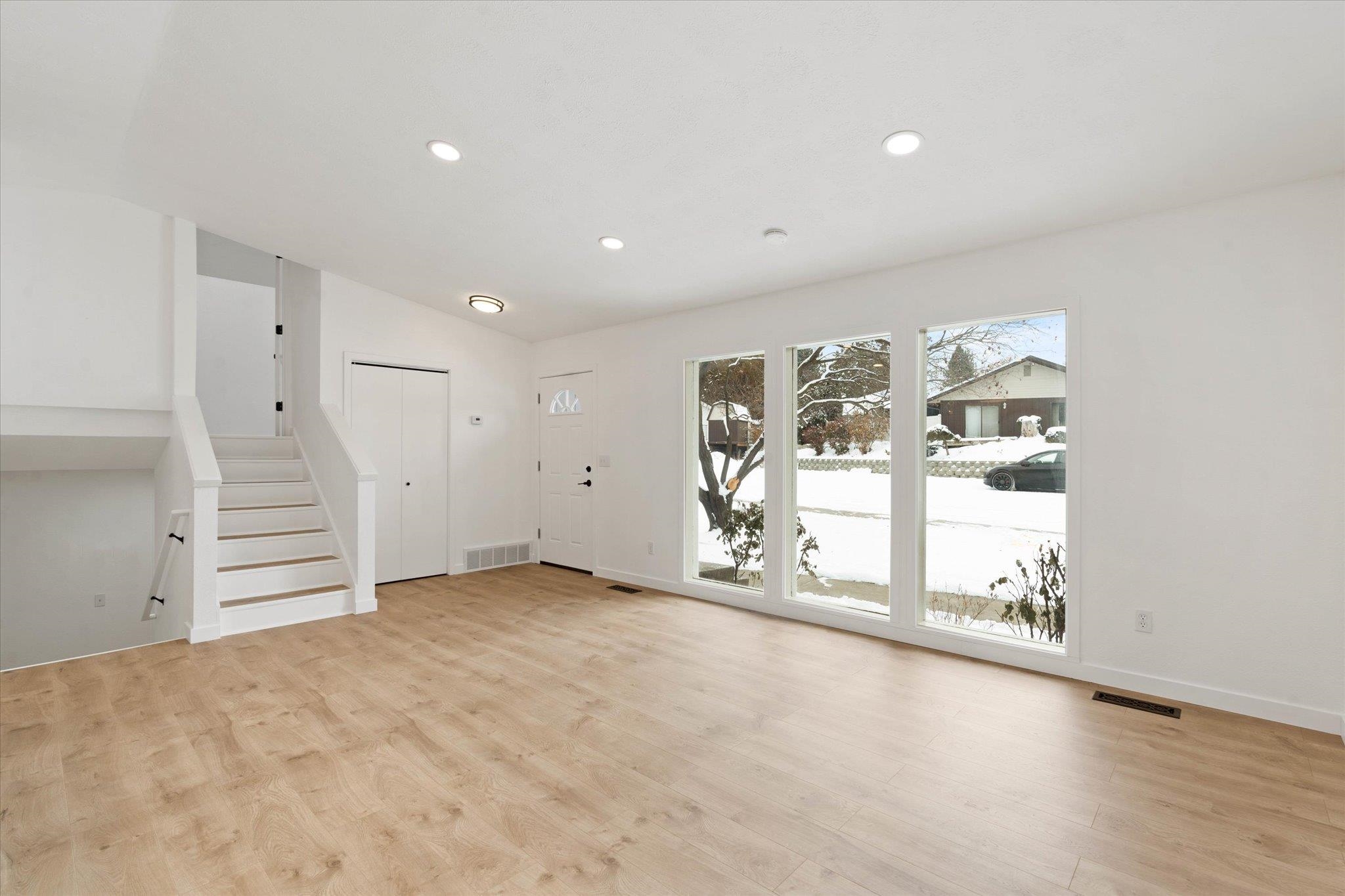 8220 North General Lee Way Spokane, WA 99208 - Photo 8 of 47 Gallery Image 8