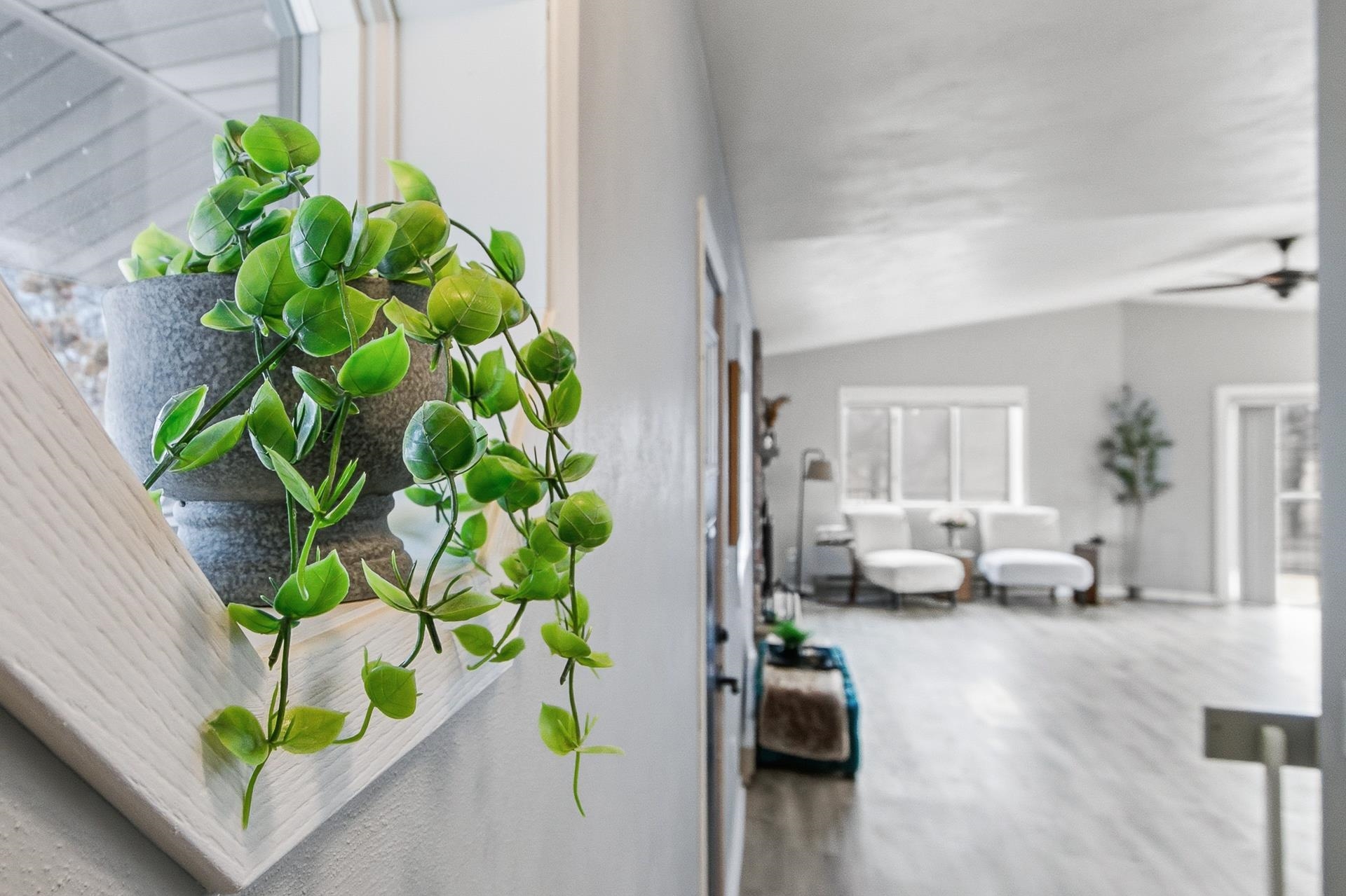 6028 Saddle Ridge Portage, WI 53901 - Photo 4 of 48