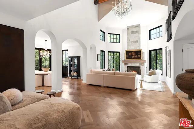 $16,430 | 3764 Berry Drive, Studio City, CA 91604