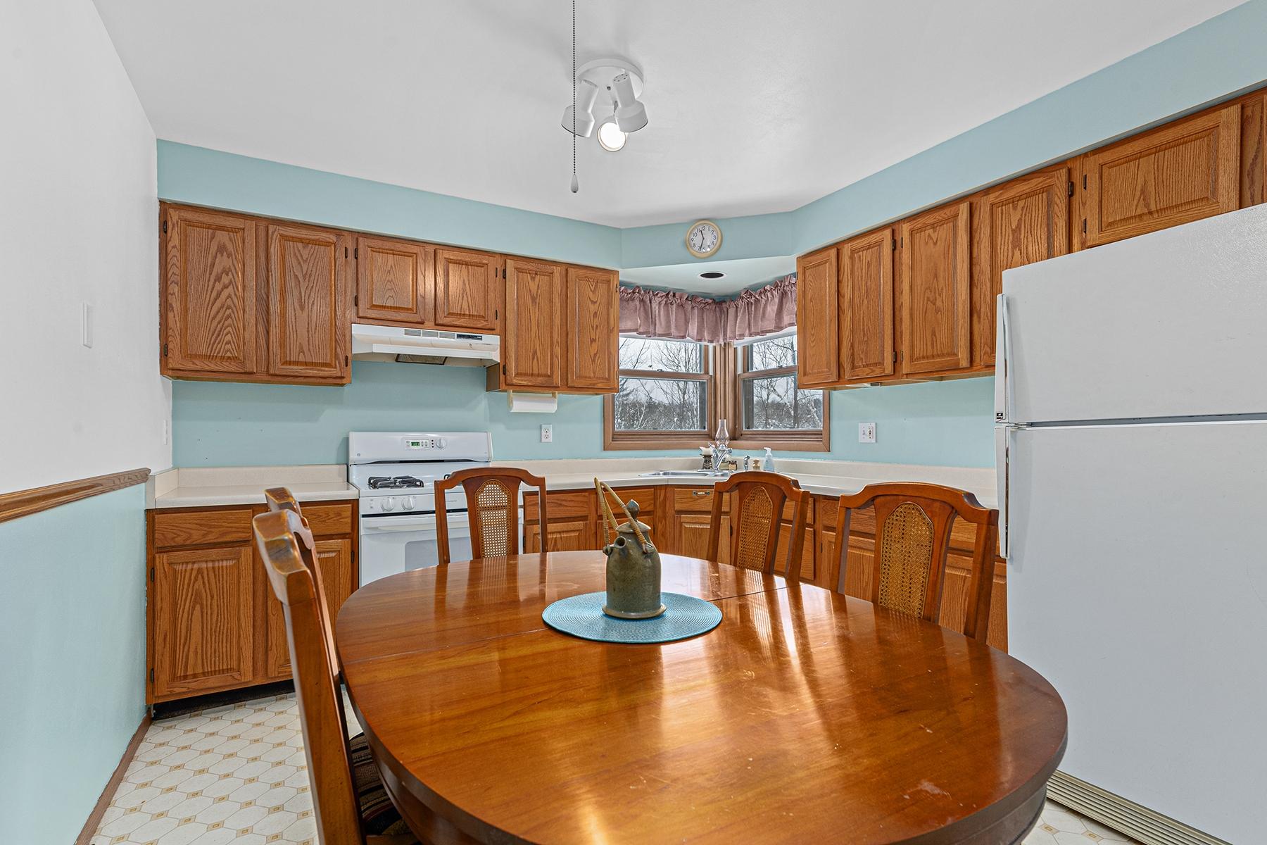N8964 Forest Road Deerbrook, WI 54424 - Photo 7 of 38 Gallery Image 7