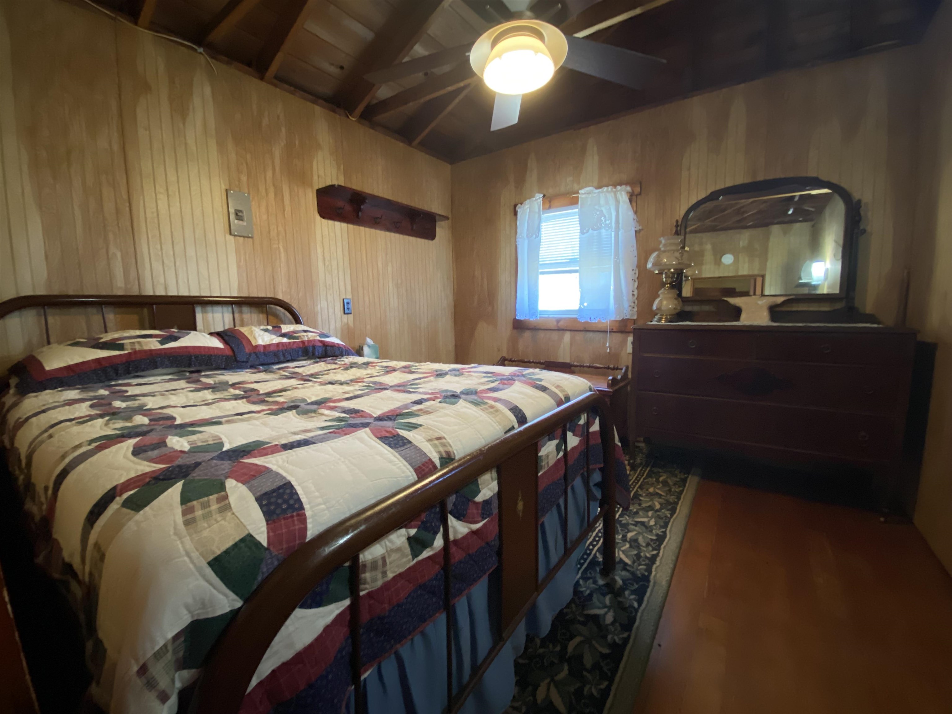 1128 Hathaway Point Road St. Albans Town, VT 05488 - Photo 18 of 40
