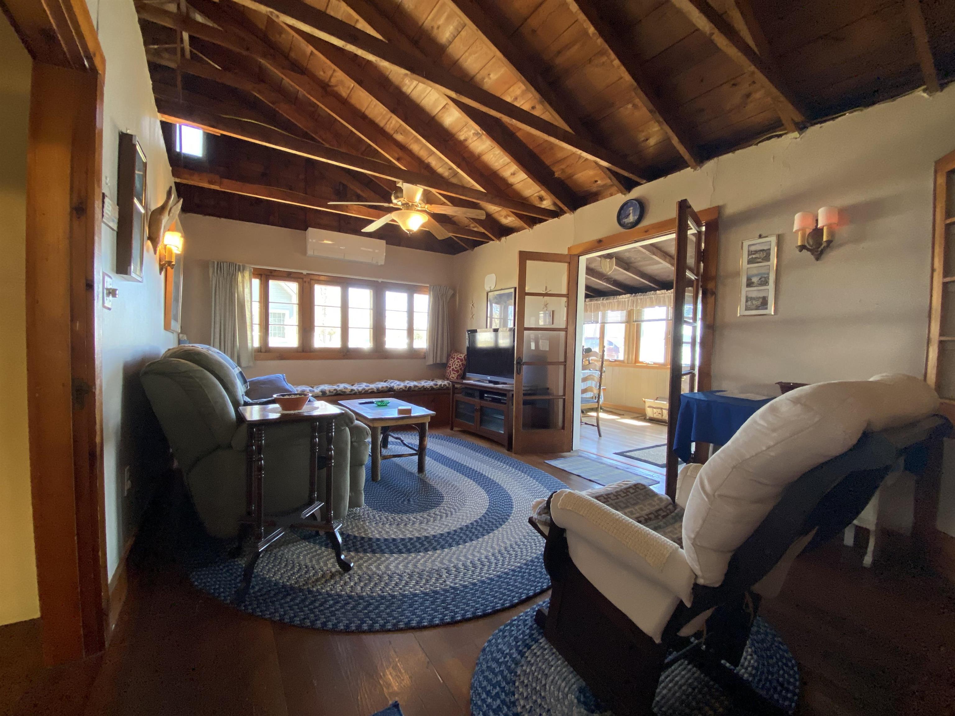 1128 Hathaway Point Road St. Albans Town, VT 05488 - Photo 6 of 40