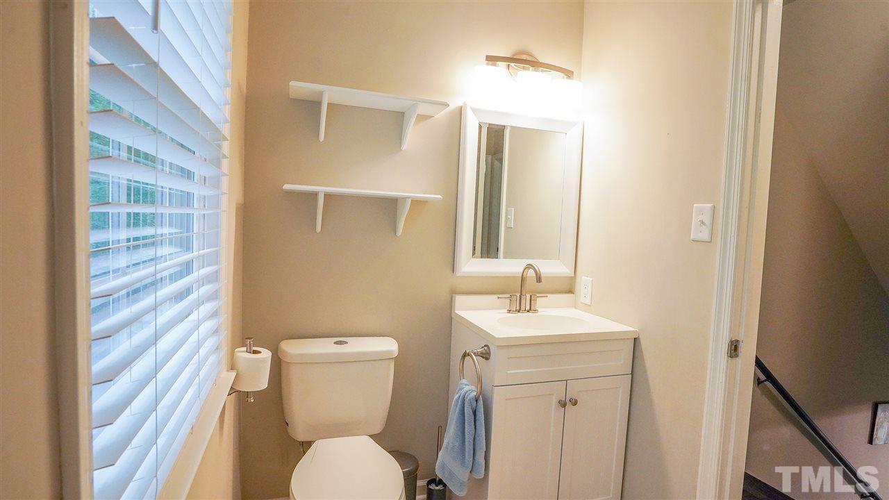 3813 Colgate Place Raleigh, NC 27609 - Photo 11 of 13