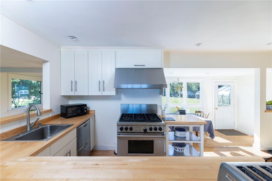 80 South Arnolda Road Charlestown, RI 02813 - Photo 25 of 50