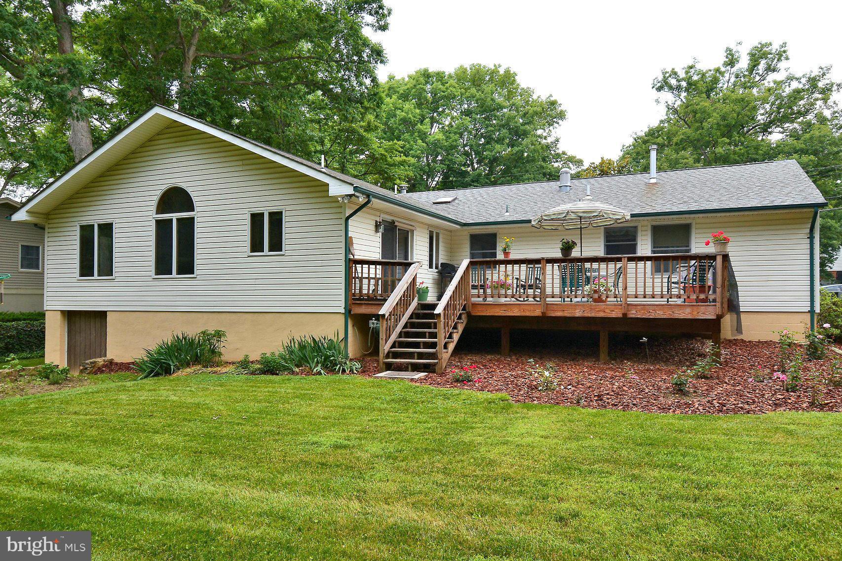 205 Oakton Road Gaithersburg, MD 20877 - Photo 26 of 28 Exterior (General)