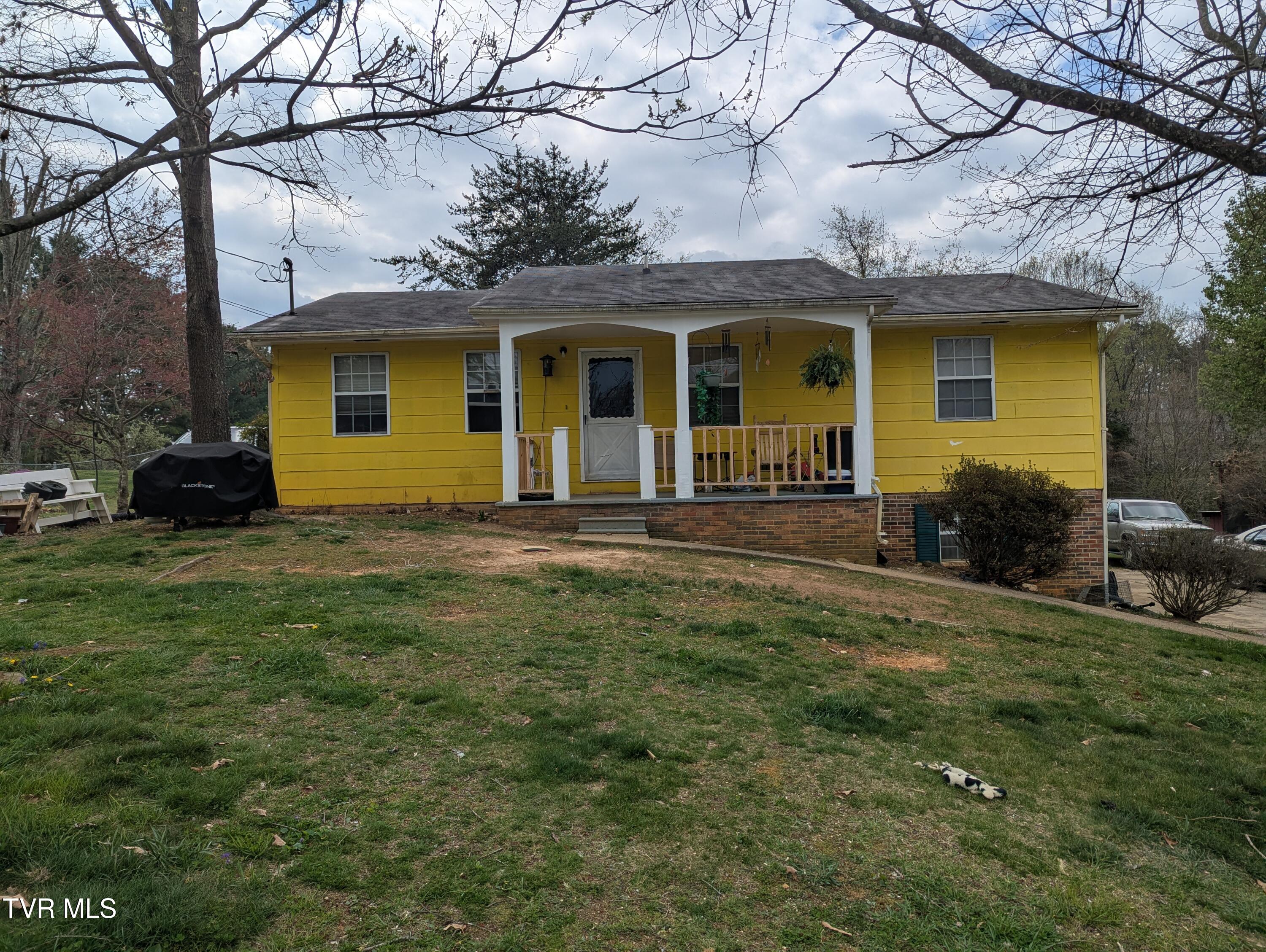 704 Wykle Road Greeneville, TN 37743 - Photo 1 of 7 PXL_20260327_163405154