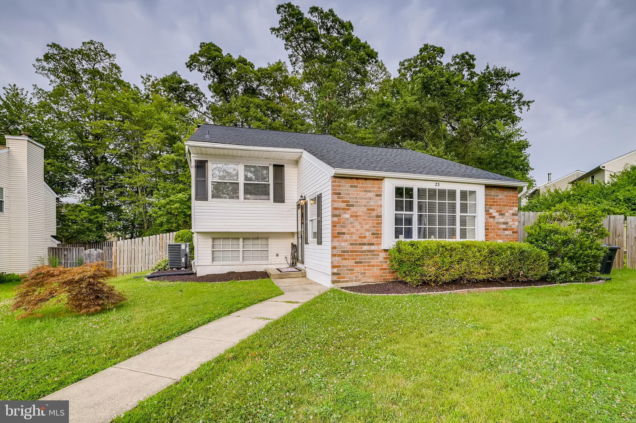 23 Lomond Court Rosedale, MD 21237 - Photo 1 of 28 Gallery Image 1
