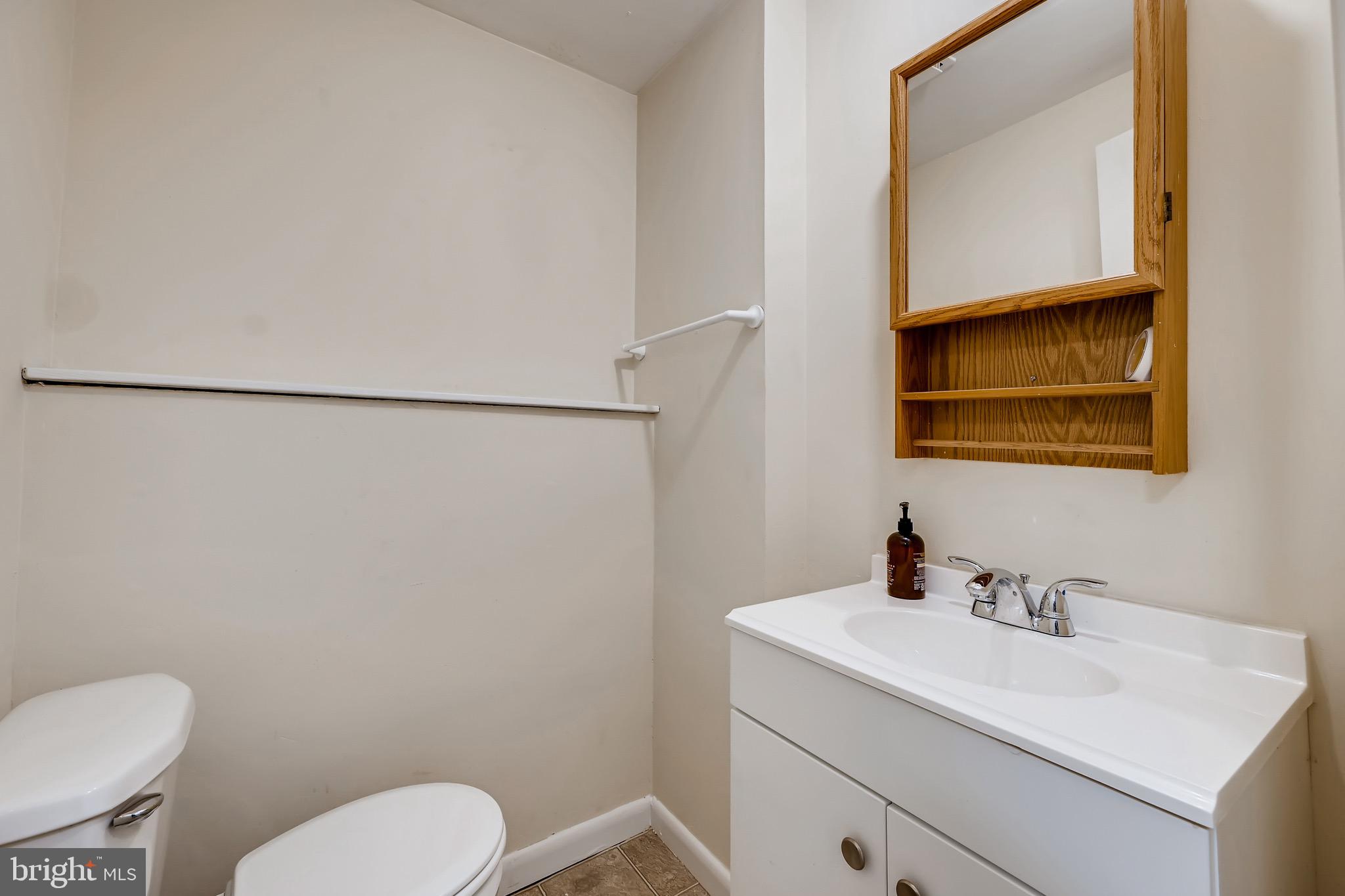 23 Lomond Court Rosedale, MD 21237 - Photo 20 of 28 Gallery Image 20