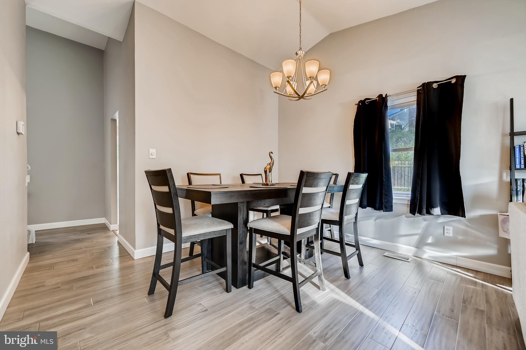 23 Lomond Court Rosedale, MD 21237 - Photo 6 of 28 Gallery Image 6