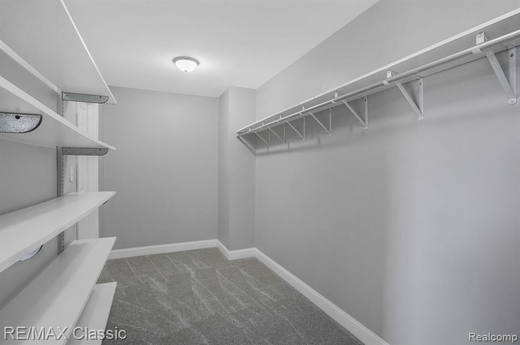 24825 Reeds Pointe Drive Novi, MI 48374 - Photo 31 of 56