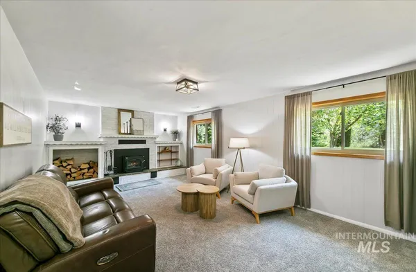 $849,000 | 14 Cougar Lane, Boise, ID 83716
