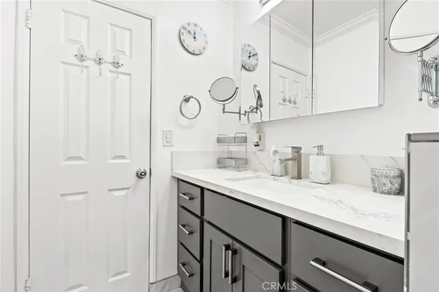 $764,999 | 14870 Hubbard Street, Sylmar, CA 91342