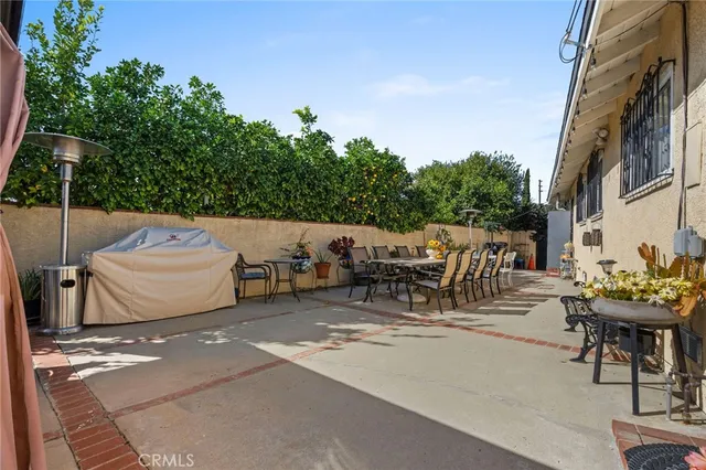 $764,999 | 14870 Hubbard Street, Sylmar, CA 91342