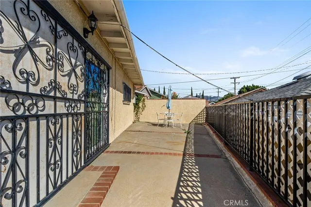 $764,999 | 14870 Hubbard Street, Sylmar, CA 91342